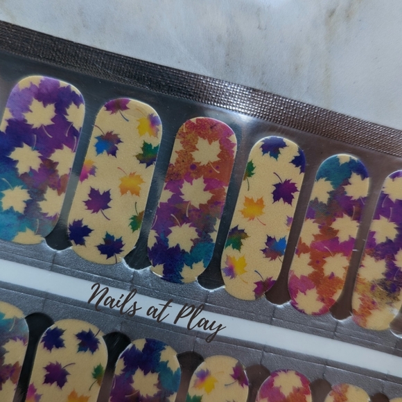 5 for $15 Nail Wraps- Colors of Fall - Picture 2 of 4